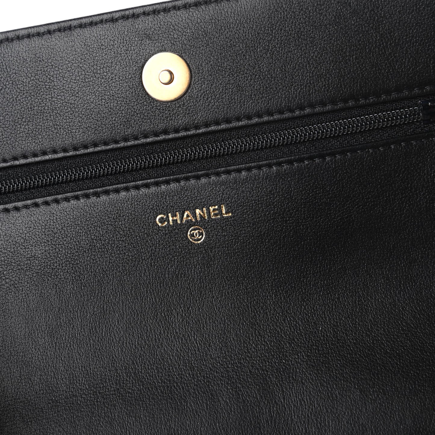 Calfskin Quilted Pearl Wallet On Chain WOC Black