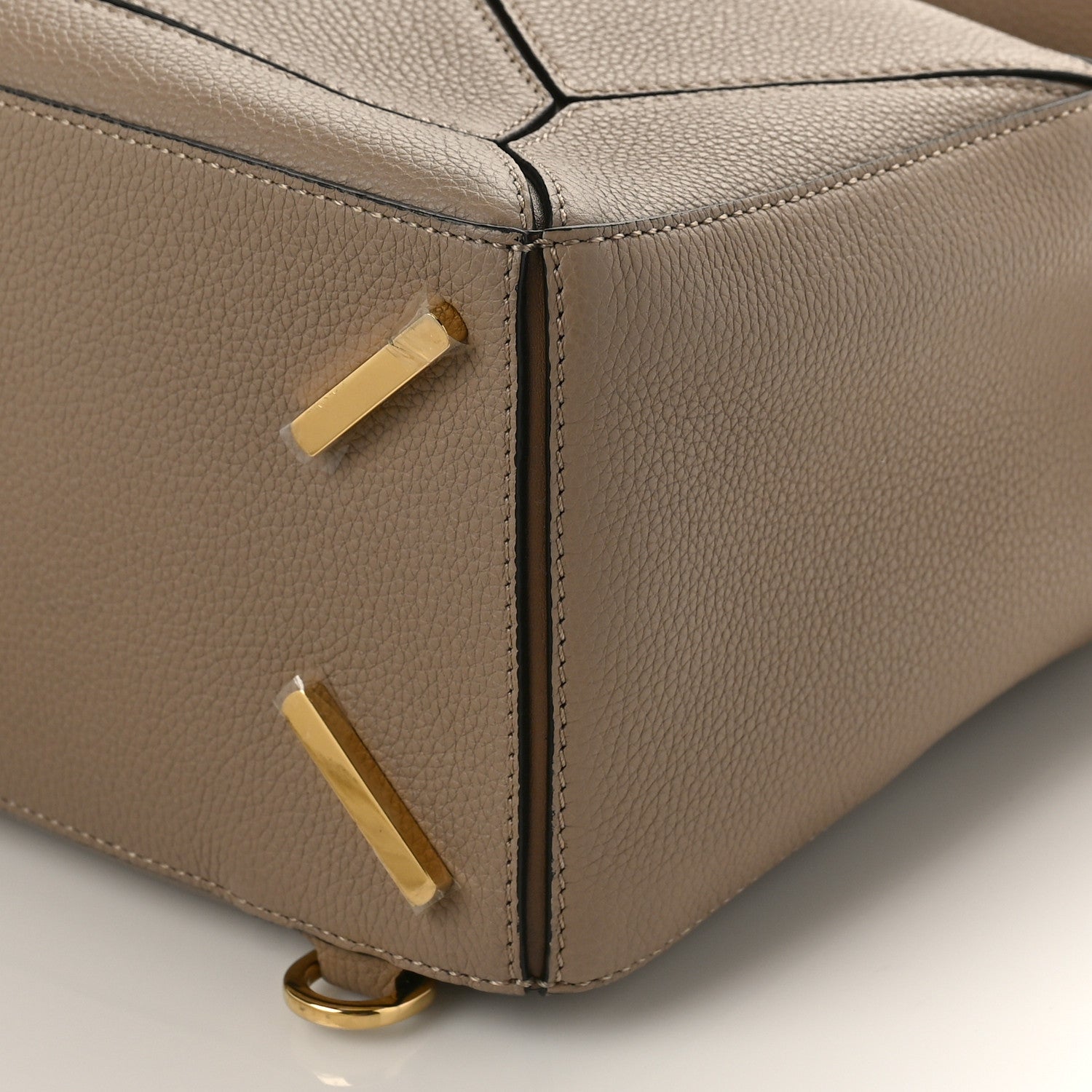Loewe Calfskin Medium Puzzle Bag Sand Mink 8 of 9