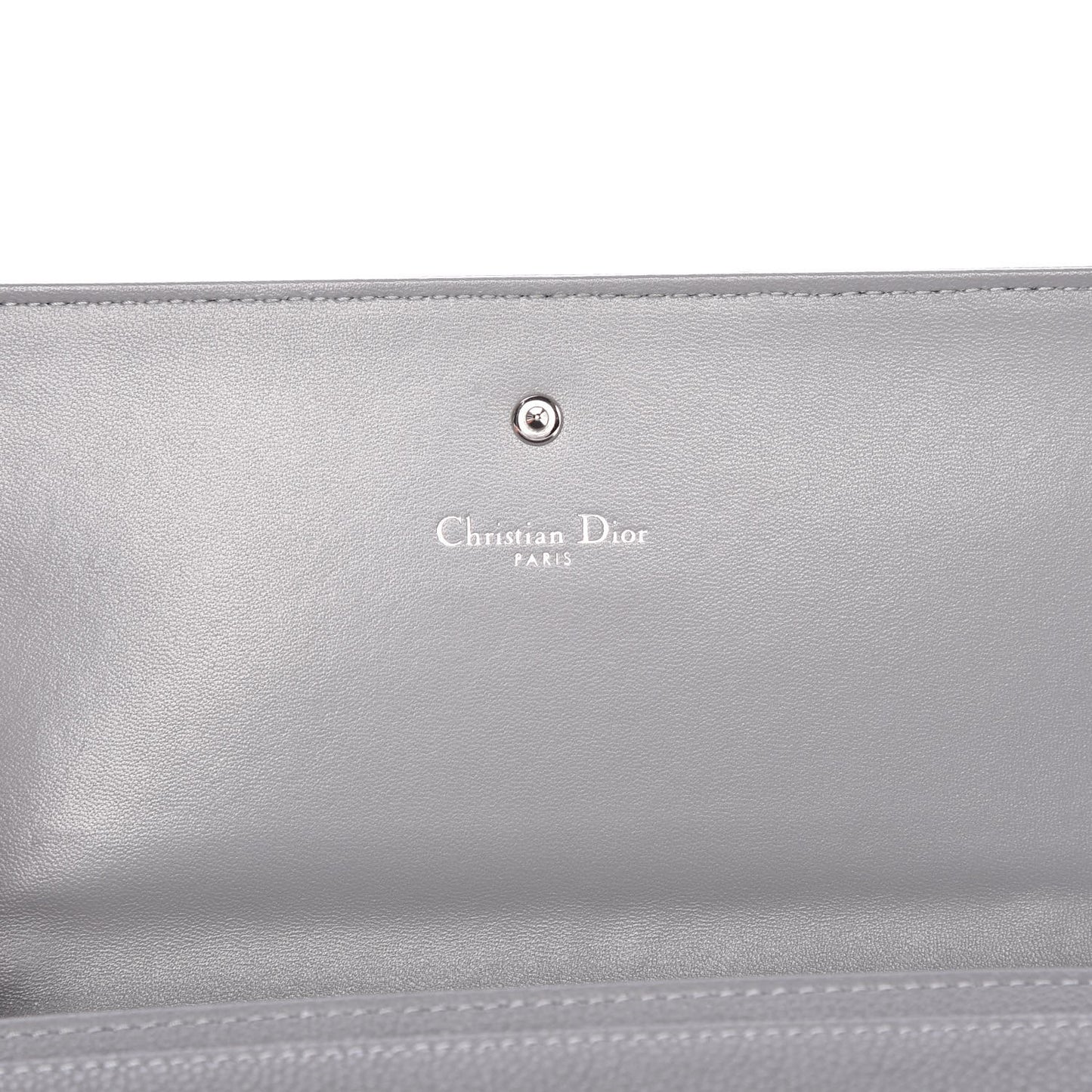 Grained Calfskin Diorama Croisiere Chain Wallet Gris