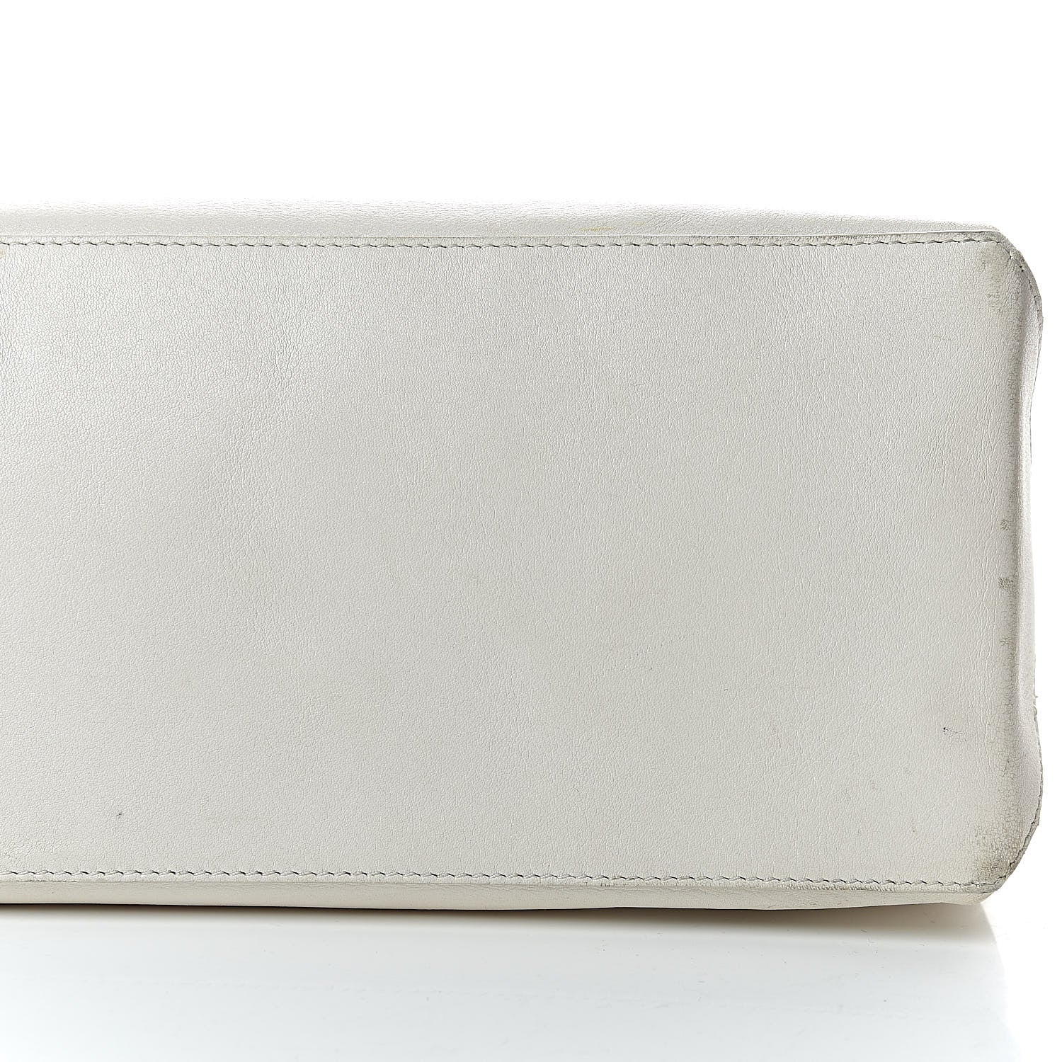 Chanel Calfskin Large Essential 31 Rue Cambon Tote White Black 16 of 26