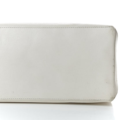 Chanel Calfskin Large Essential 31 Rue Cambon Tote White Black 16 of 26