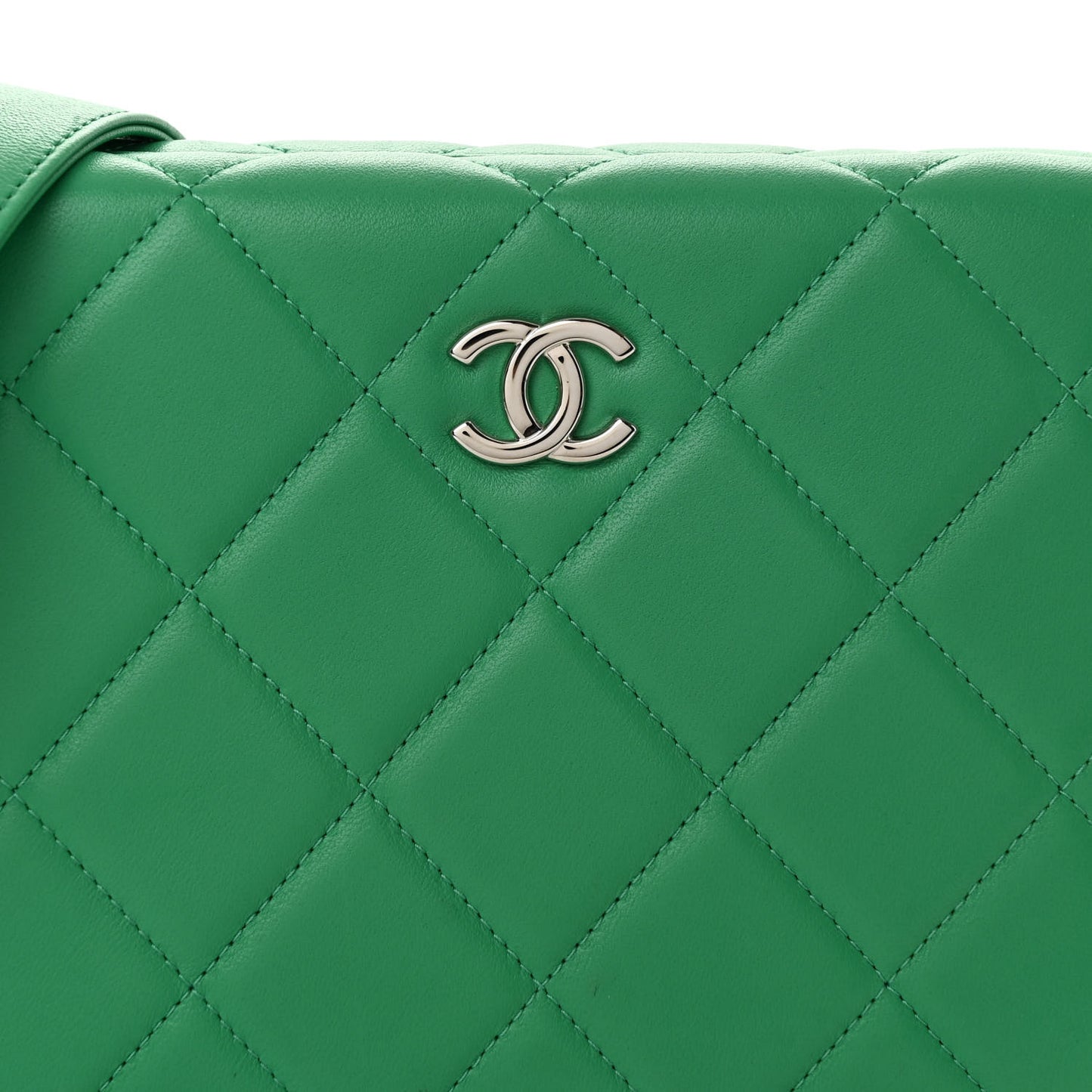 Quilted Lambskin Metal Bar Clutch Bag Green