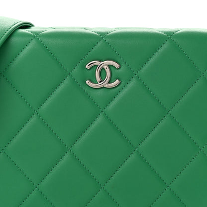 Chanel Quilted Lambskin Metal Bar Clutch Bag Green 8 of 10