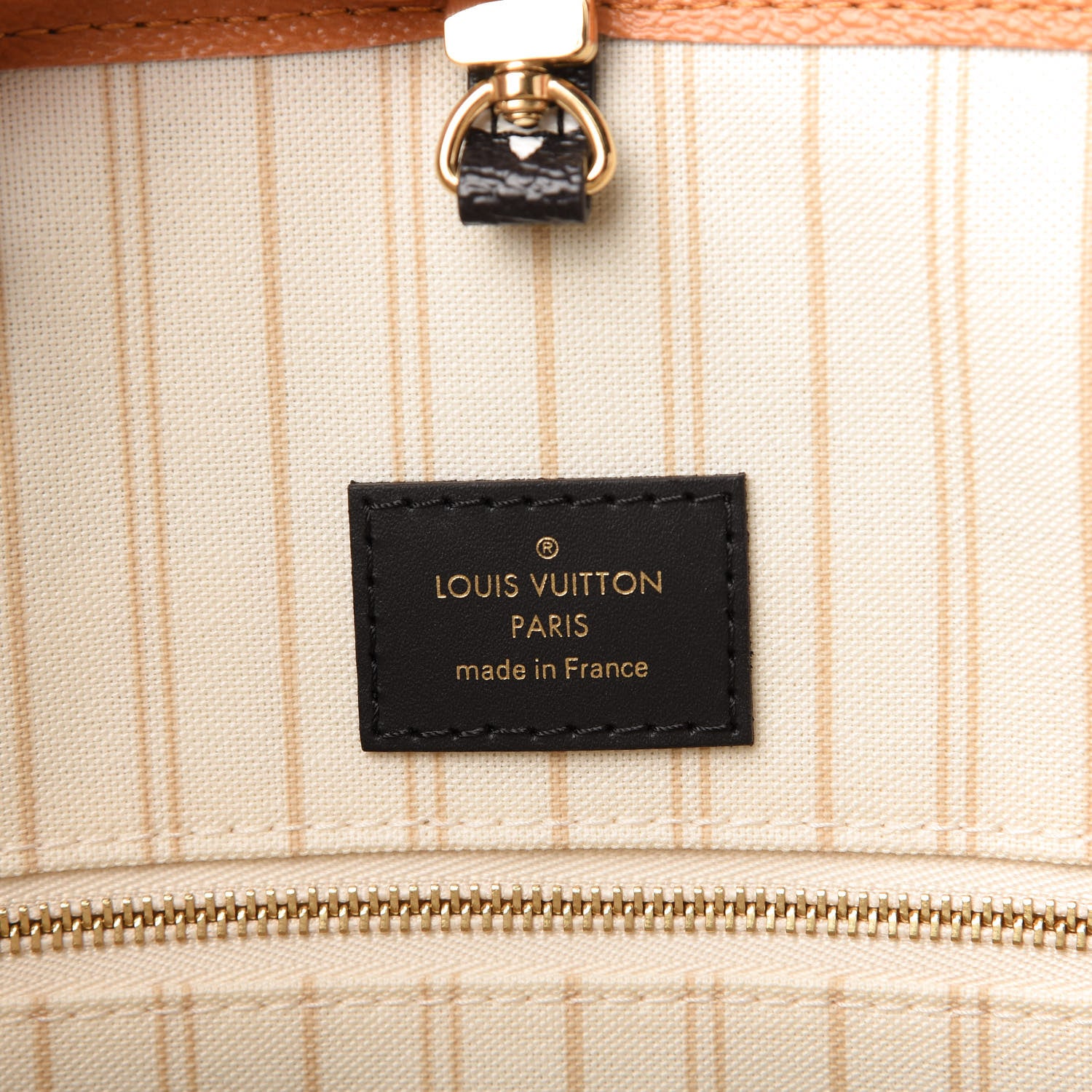 Louis Vuitton Monogram Giant Jungle Onthego GM Ivory 8 of 10