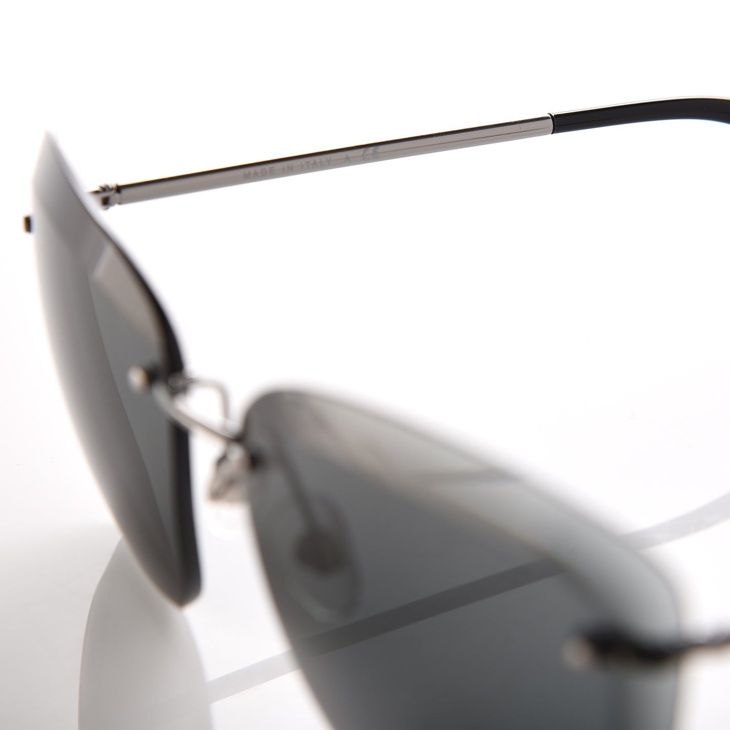 Butterfly Spring Sunglasses 4221 Dark Silver Grey