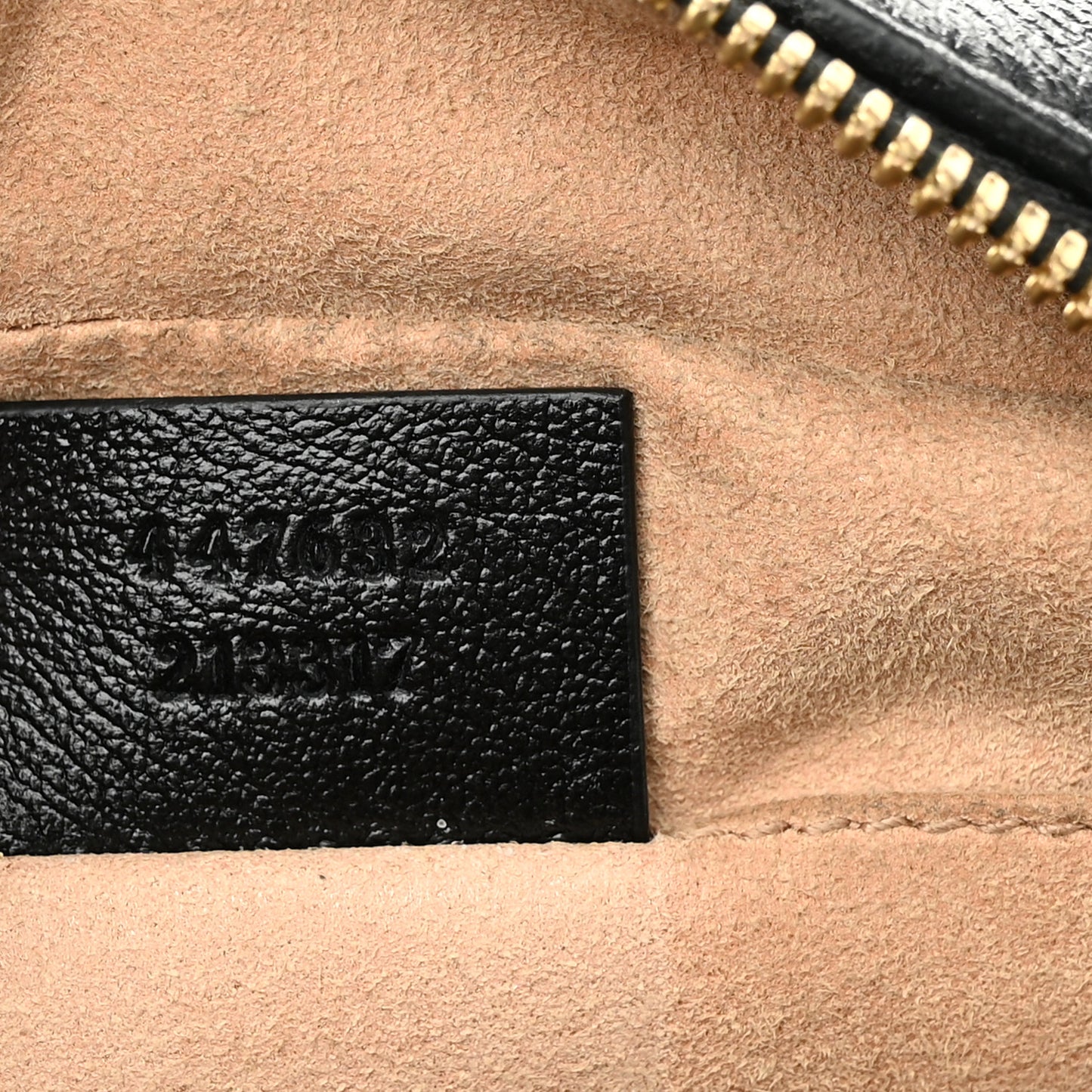 Monogram Matelasse Diagonal Small GG Marmont Chain Shoulder Bag Beige Black