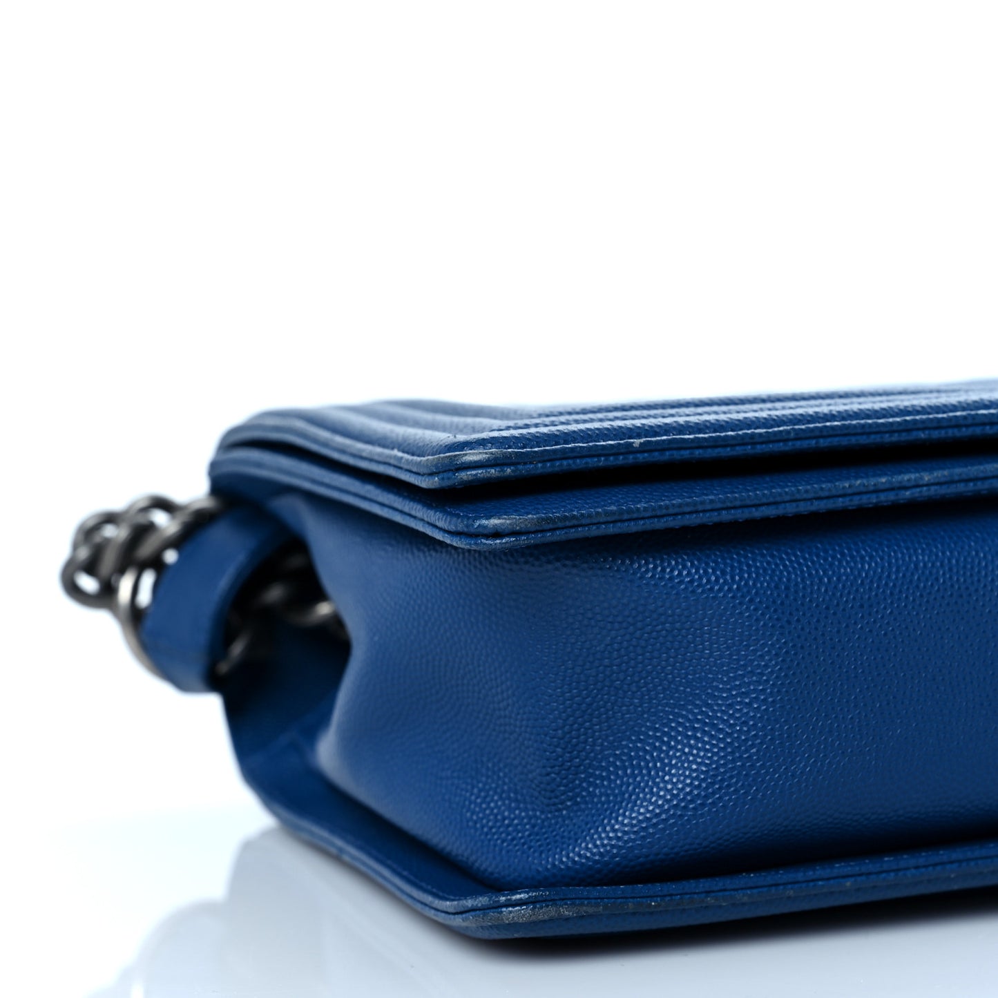 Caviar Quilted New Medium Boy Flap Dark Blue