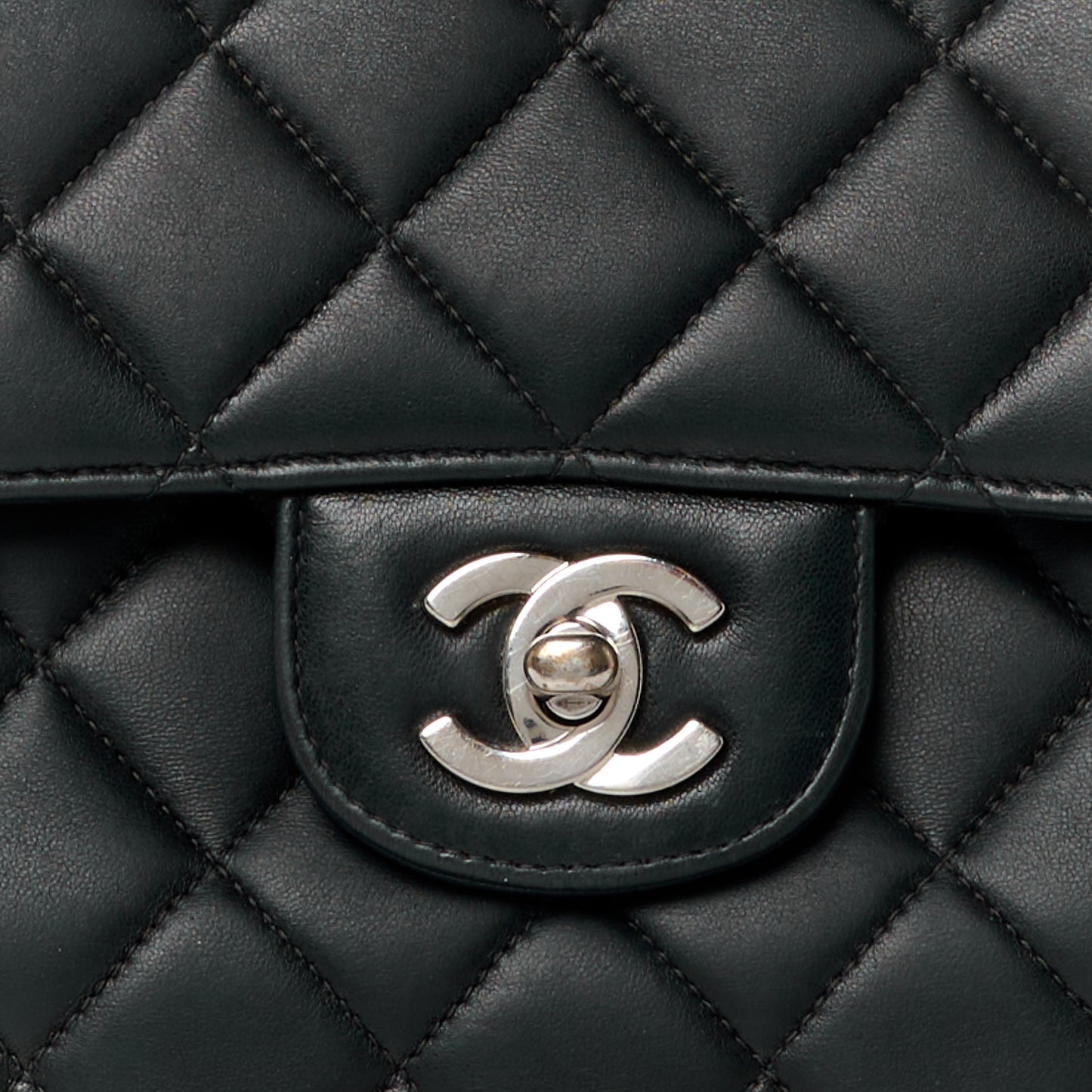 Lambskin Quilted Medium Double Sided Flap Black