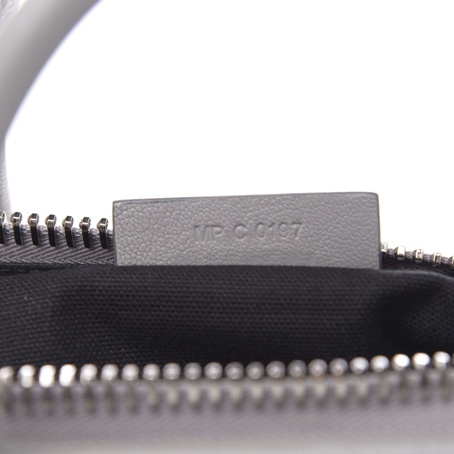 Givenchy Sugar Goatskin Small Antigona Pearl Grey 7 of 15