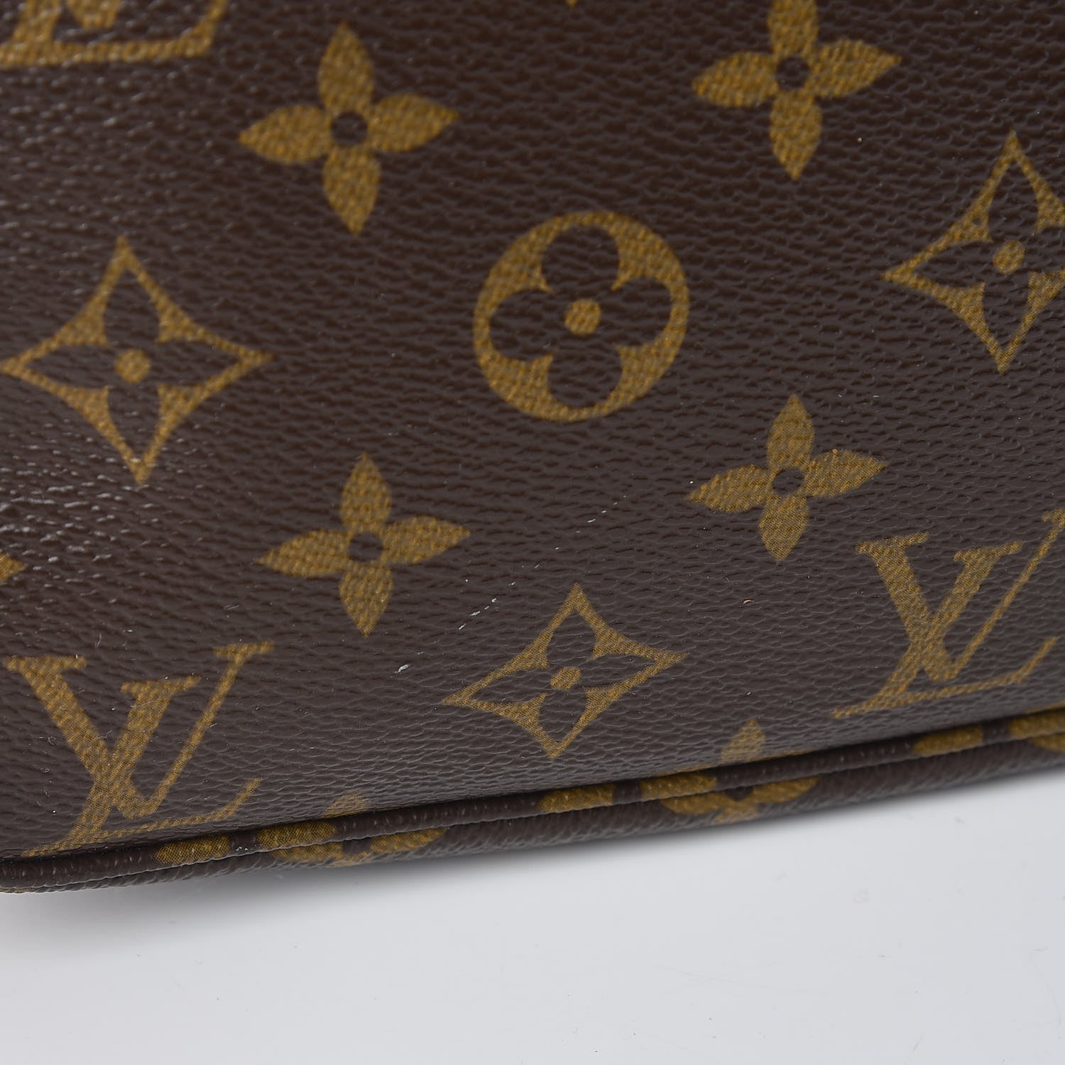 Louis Vuitton Monogram Pochette Accessories 13 of 15