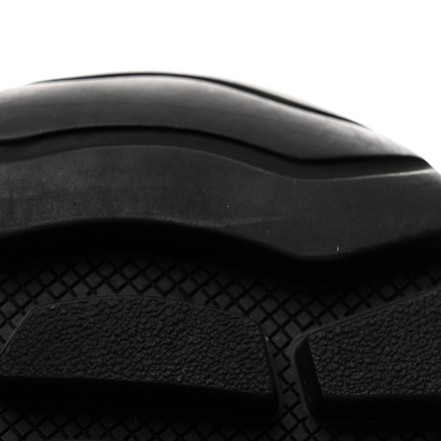 Prada Re-Nylon Piuma Metal Triangle Logo Quilted 45mm Sneakers 37 Alabastro 13 of 14