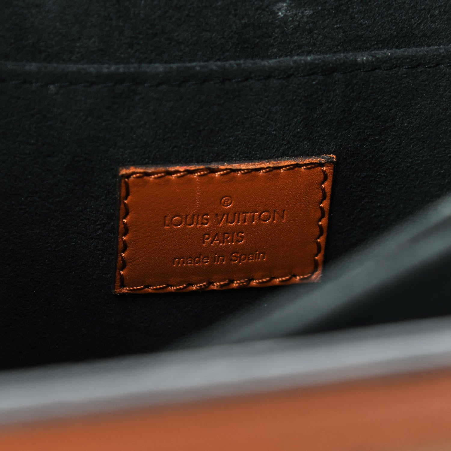 Louis Vuitton Reverse Monogram Dauphine MM 8 of 9
