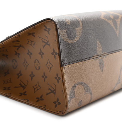Louis Vuitton Reverse Monogram Giant Onthego MM 8 of 9