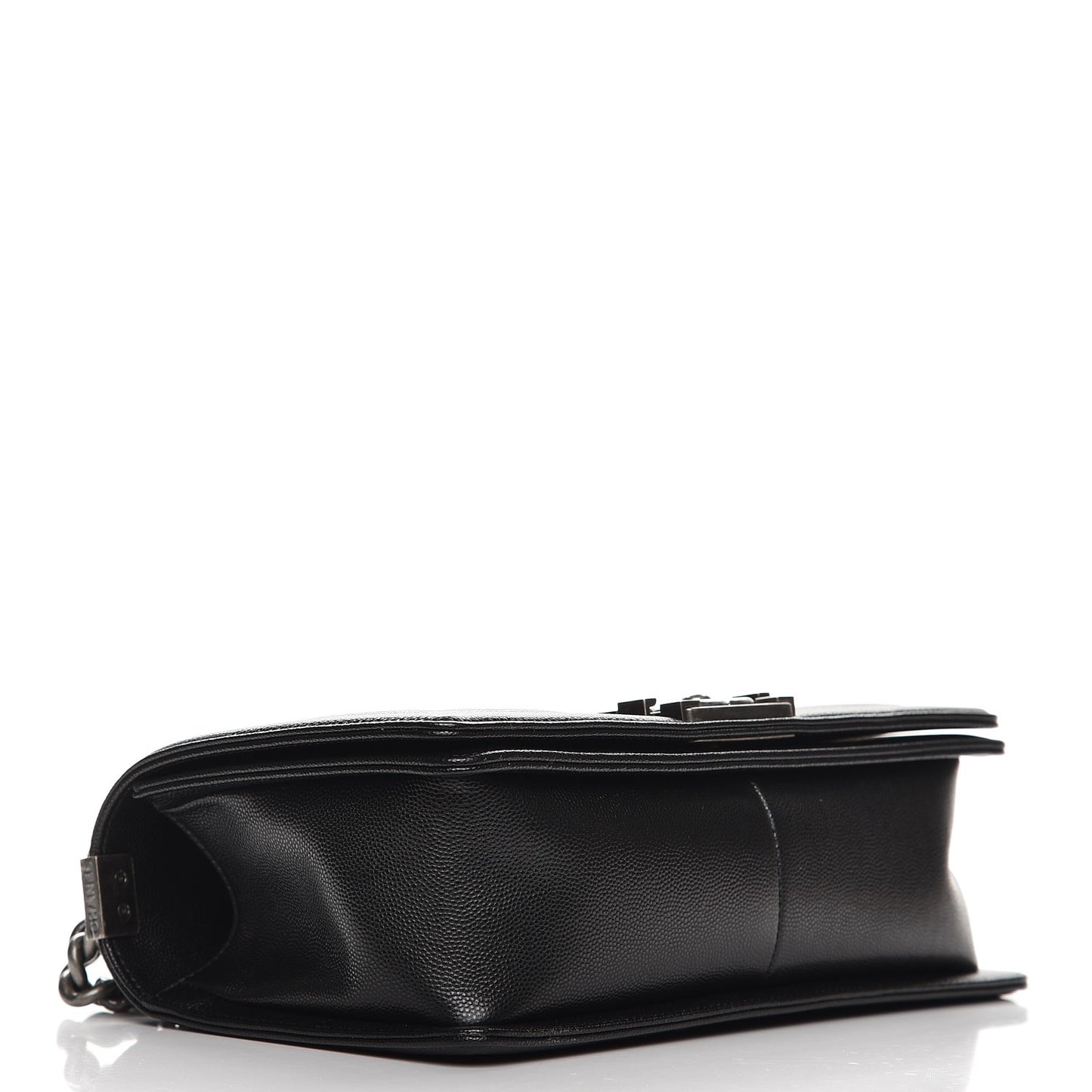 Caviar Chevron Quilted Medium Boy Flap Black