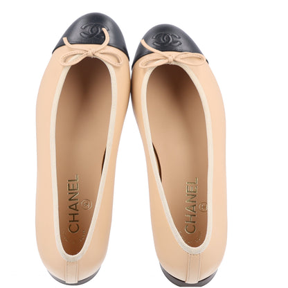 Chanel Lambskin Cap Toe CC Ballerina Flats 40.5 Beige Black 2 of 9