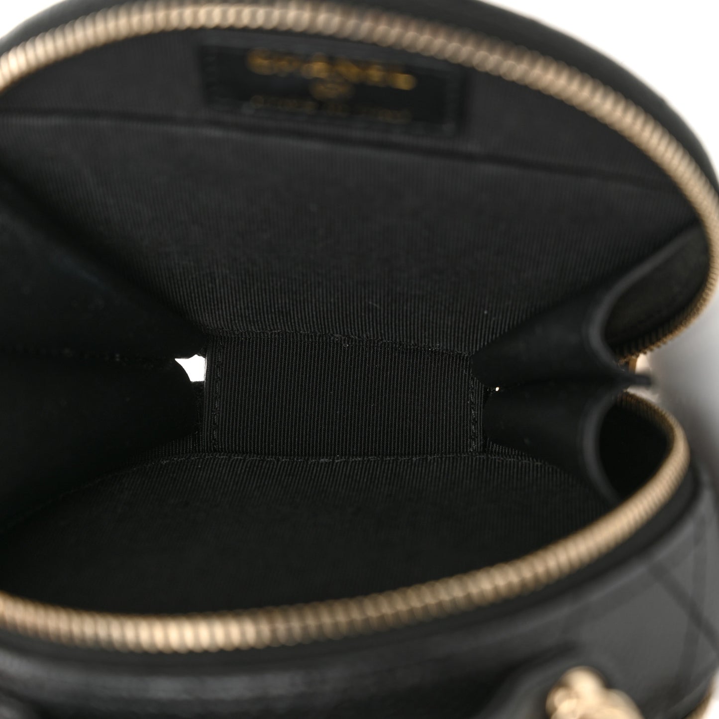 Caviar Quilted Round Handle With Care Vanity With Chain Black