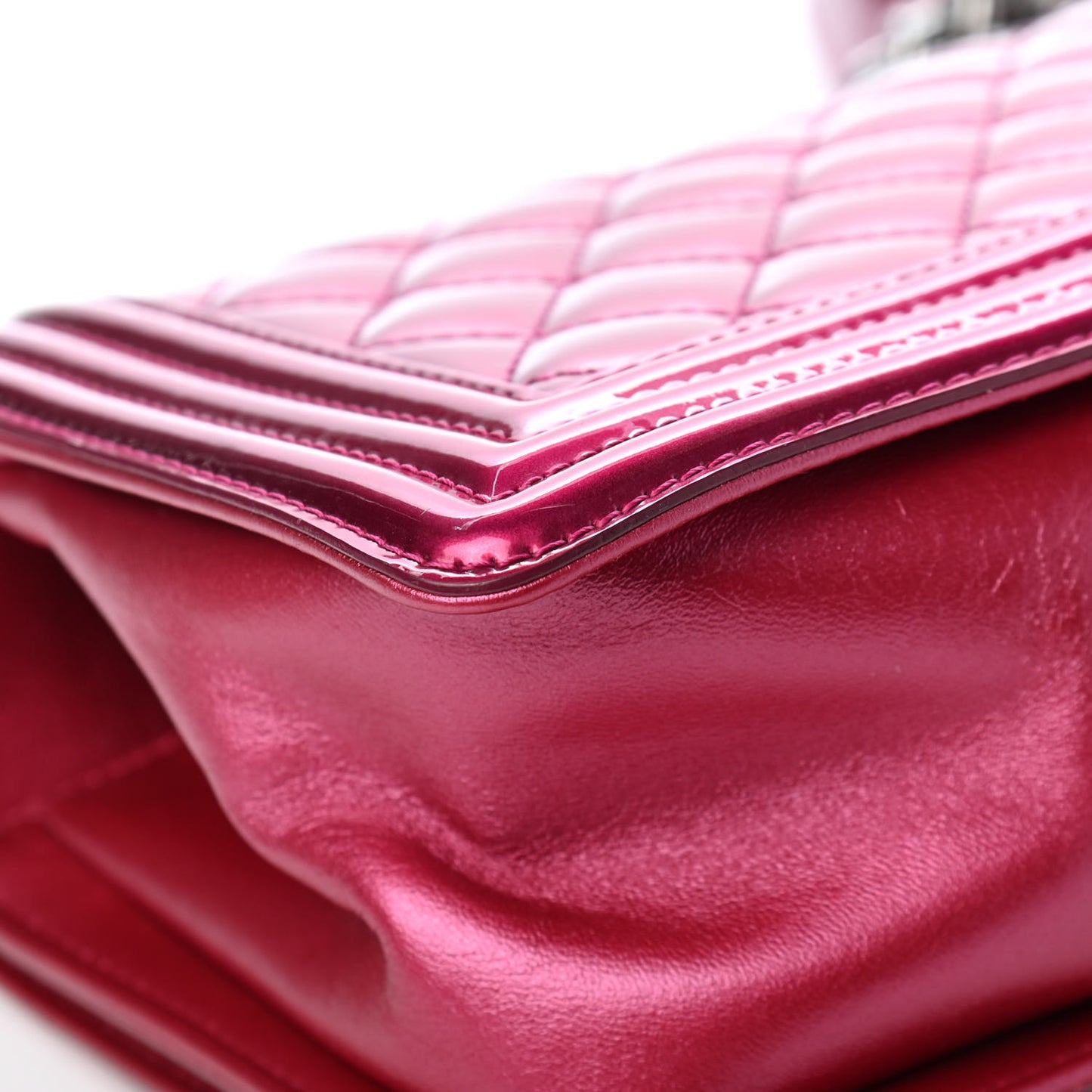 Metallic Patent Calfskin Quilted Medium Boy Flap Pink