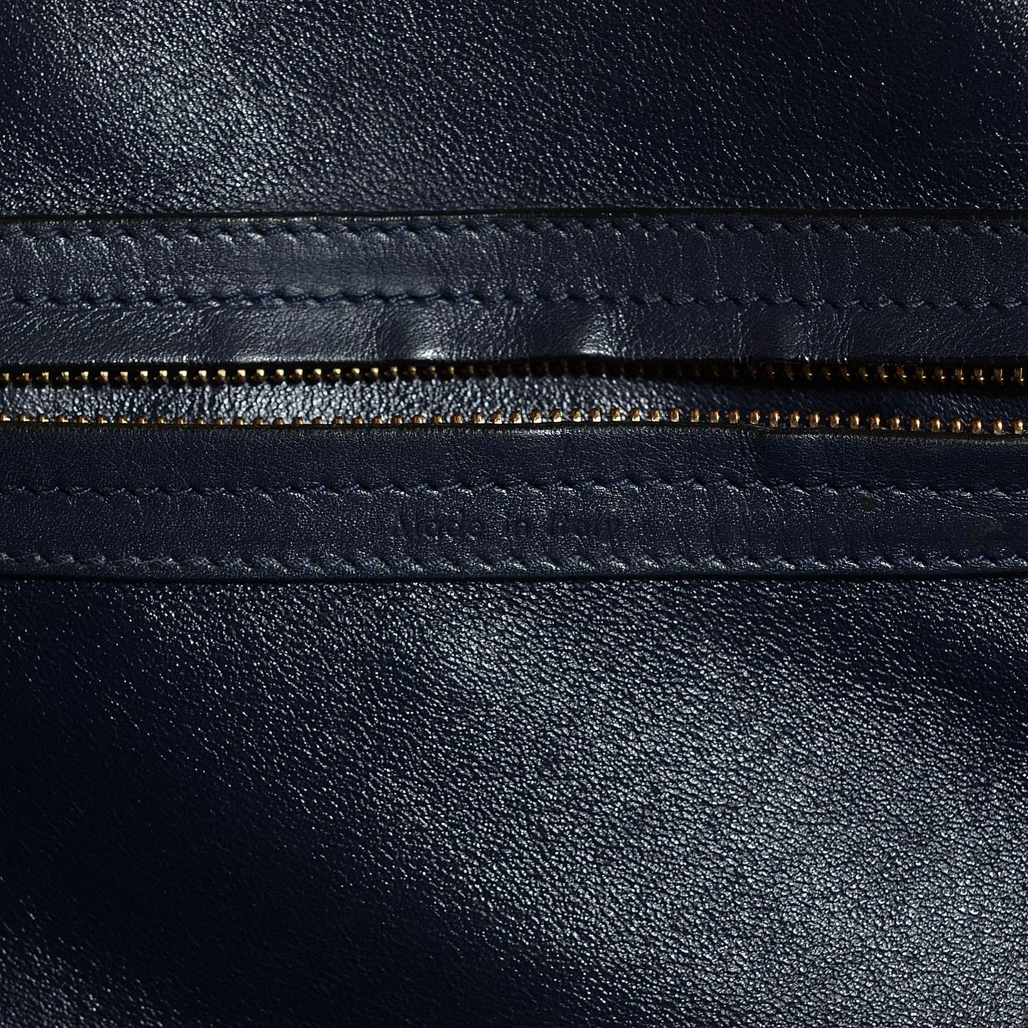 Suede Large Phantom Luggage Midnight