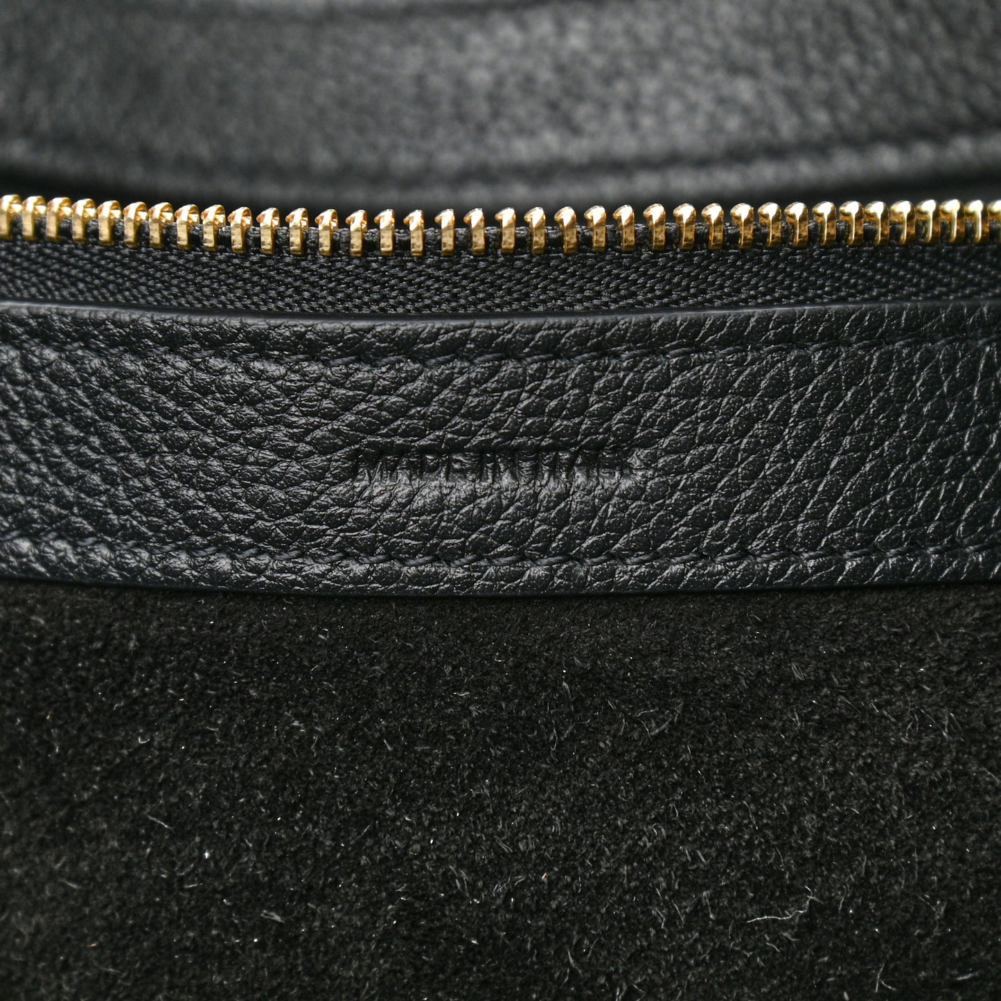 Soft Grained Calfskin Medium Belt Cabas Phantom Black