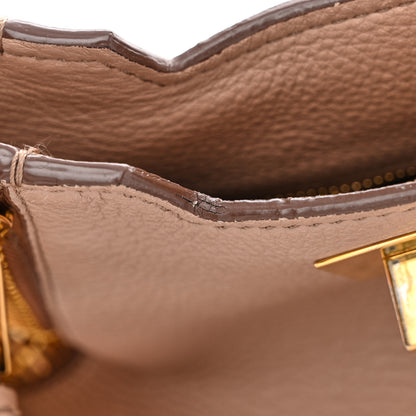 Tom Ford Grained Calfskin Sedgwick Medium Zipper Tote Taupe 13 of 20