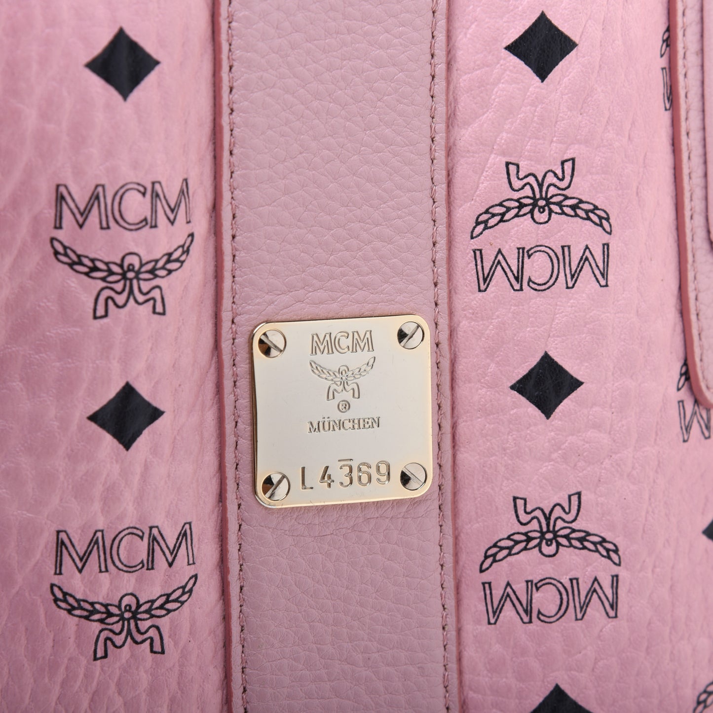 Visetos Medium Liz Reversible Shopper Tote Soft Pink