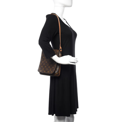 Louis Vuitton Monogram Musette Salsa 2 of 9