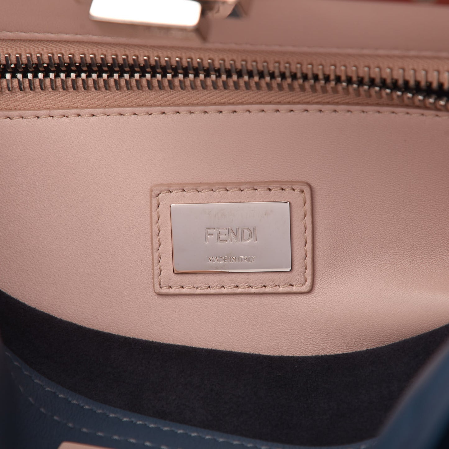 Vitello Seta Shiny Nappa Medium Peekaboo Iconic Satchel Blue Pink