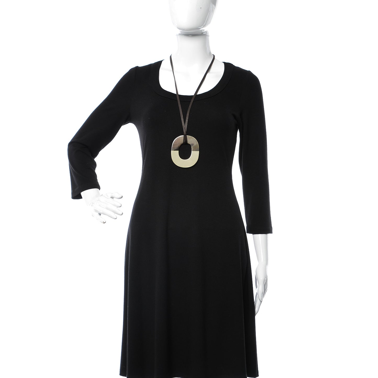 Buffalo Horn Isthme Pendant Necklace