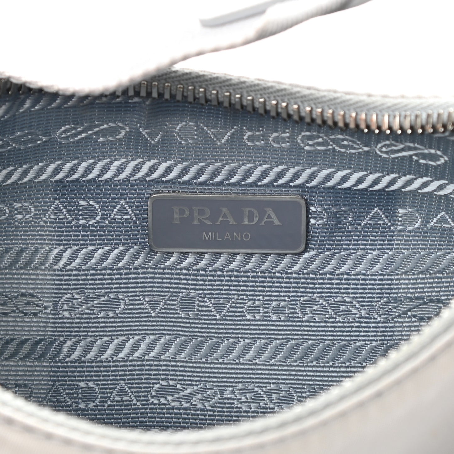 Re-Nylon Saffiano Re-Edition 2005 Shoulder Bag Fiordaliso
