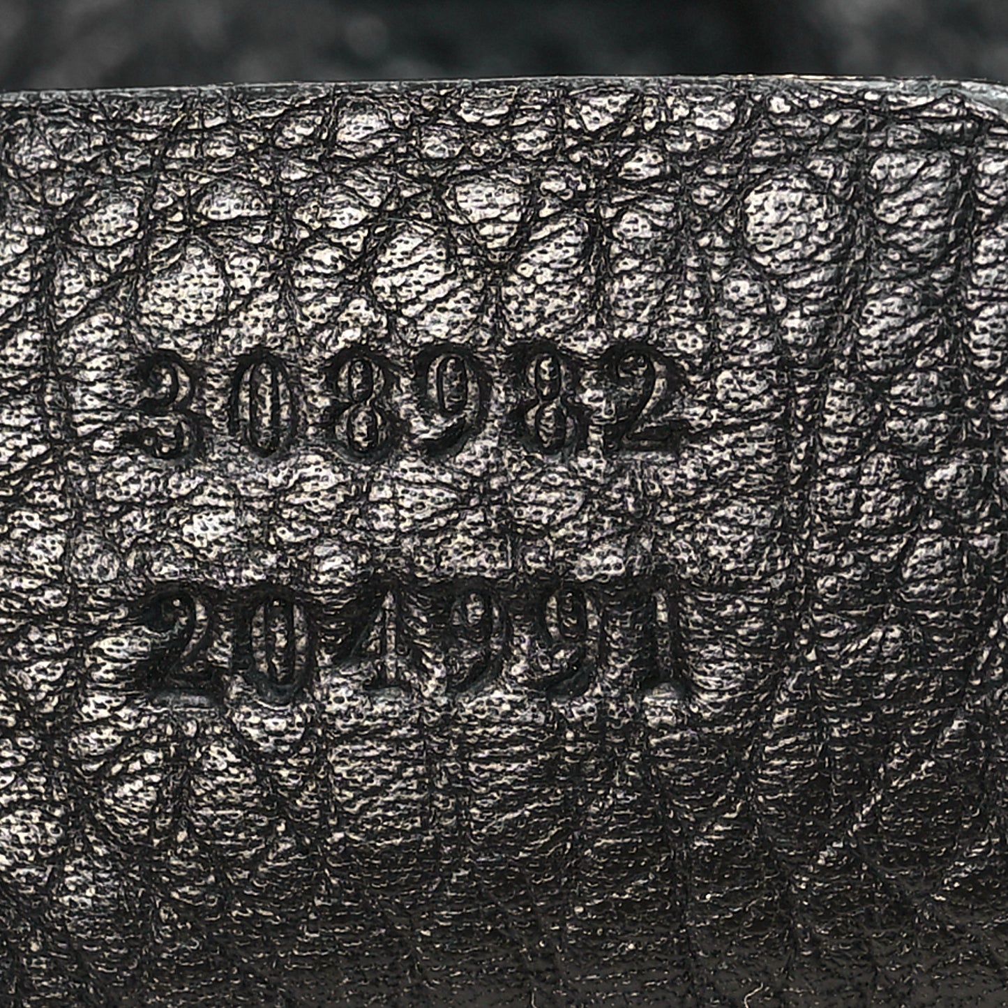 Pebbled Calfskin Medium Soho Chain Shoulder Bag Black