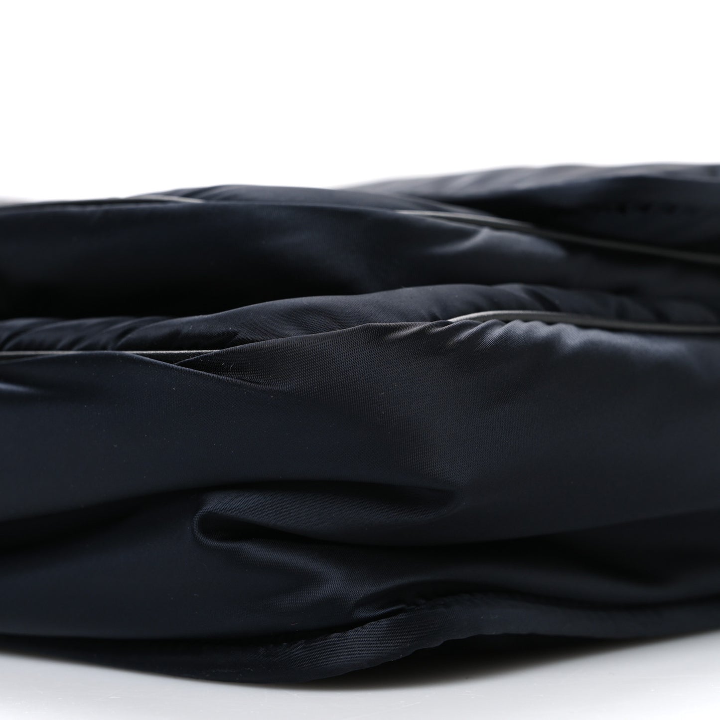 Econyl Nylon Niki Messenger Black