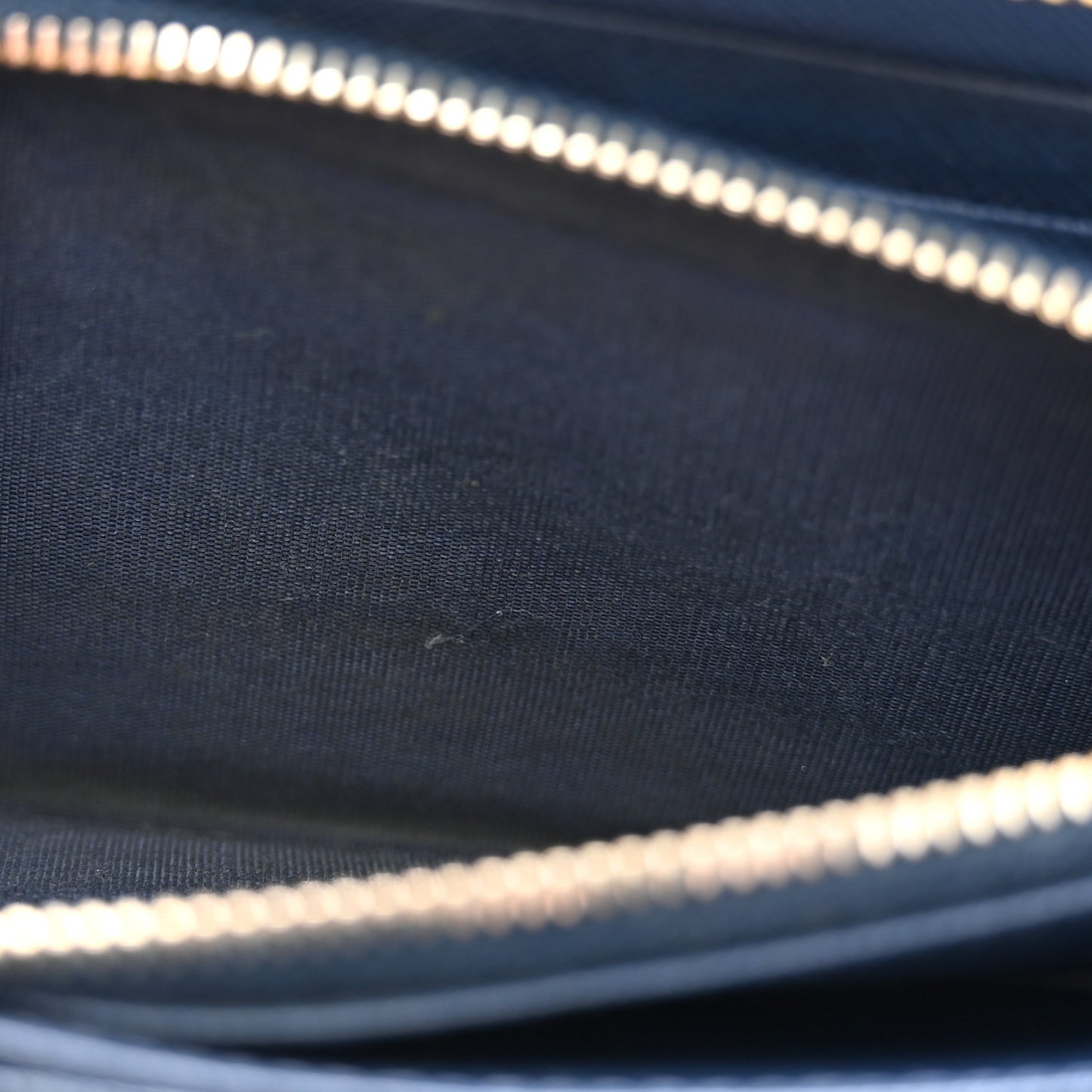 Saffiano Fiocco Bow Zip Around Wallet Bluette