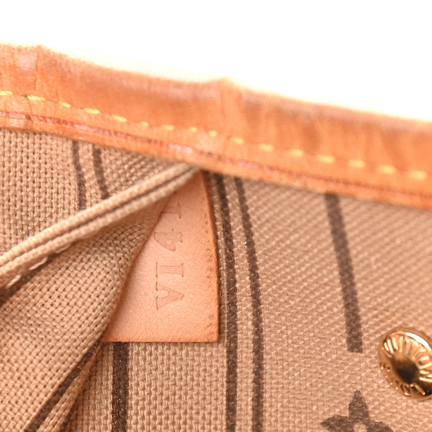 Louis Vuitton Monogram Neverfull PM 7 of 9