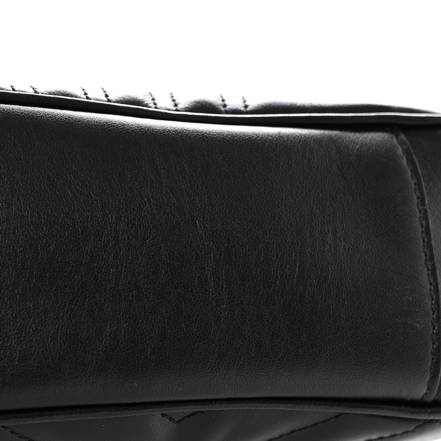 Calfskin Matelasse Medium GG Marmont Shoulder Bag Black