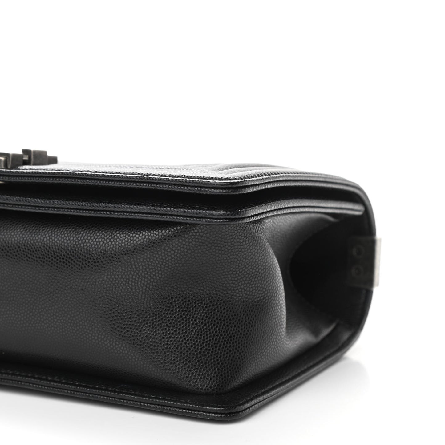 Caviar Chevron Quilted Medium Boy Flap Black