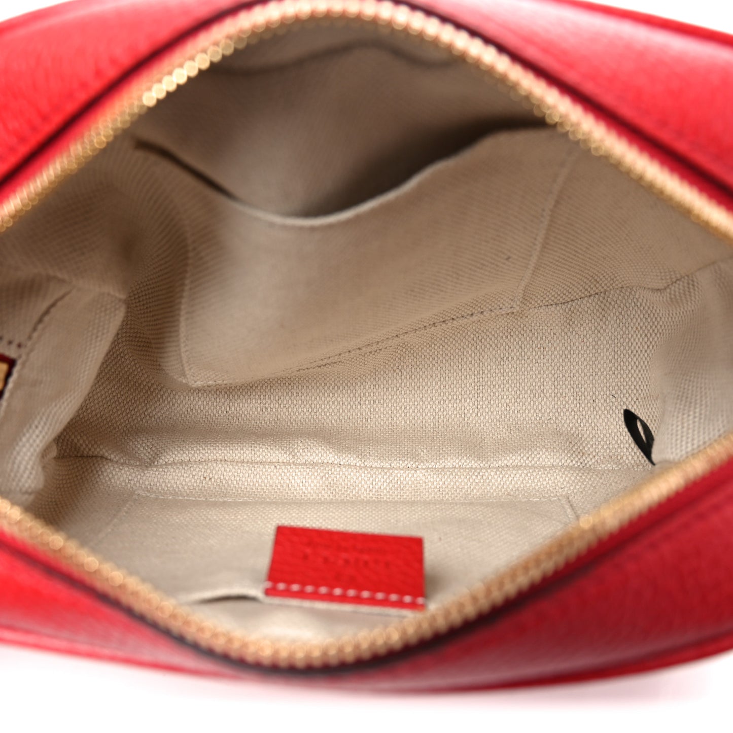 Pebbled Calfskin Small Soho Disco Bag Vibrant Red