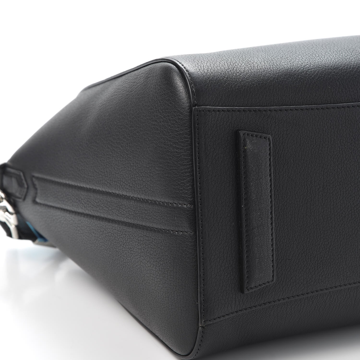 Givenchy Sugar Goatskin Medium Antigona Black 5 of 10