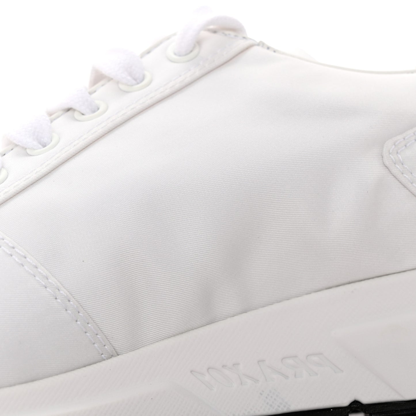 Re-Nylon Triangle Logo Womens Prax 01 45mm Sneakers 38.5 White Black
