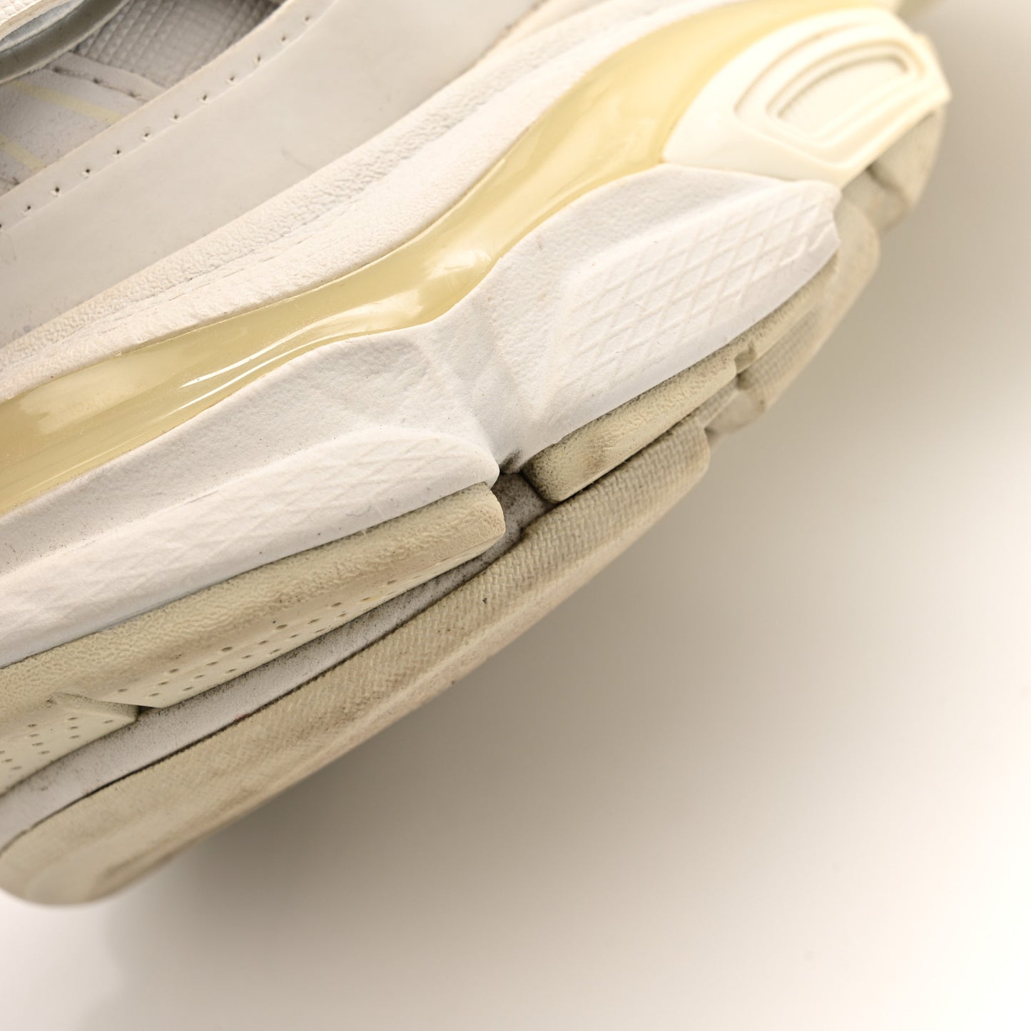 Rubber Mesh Fabric Monocolor Recycled Sole Womens Track Sneakers 39 White