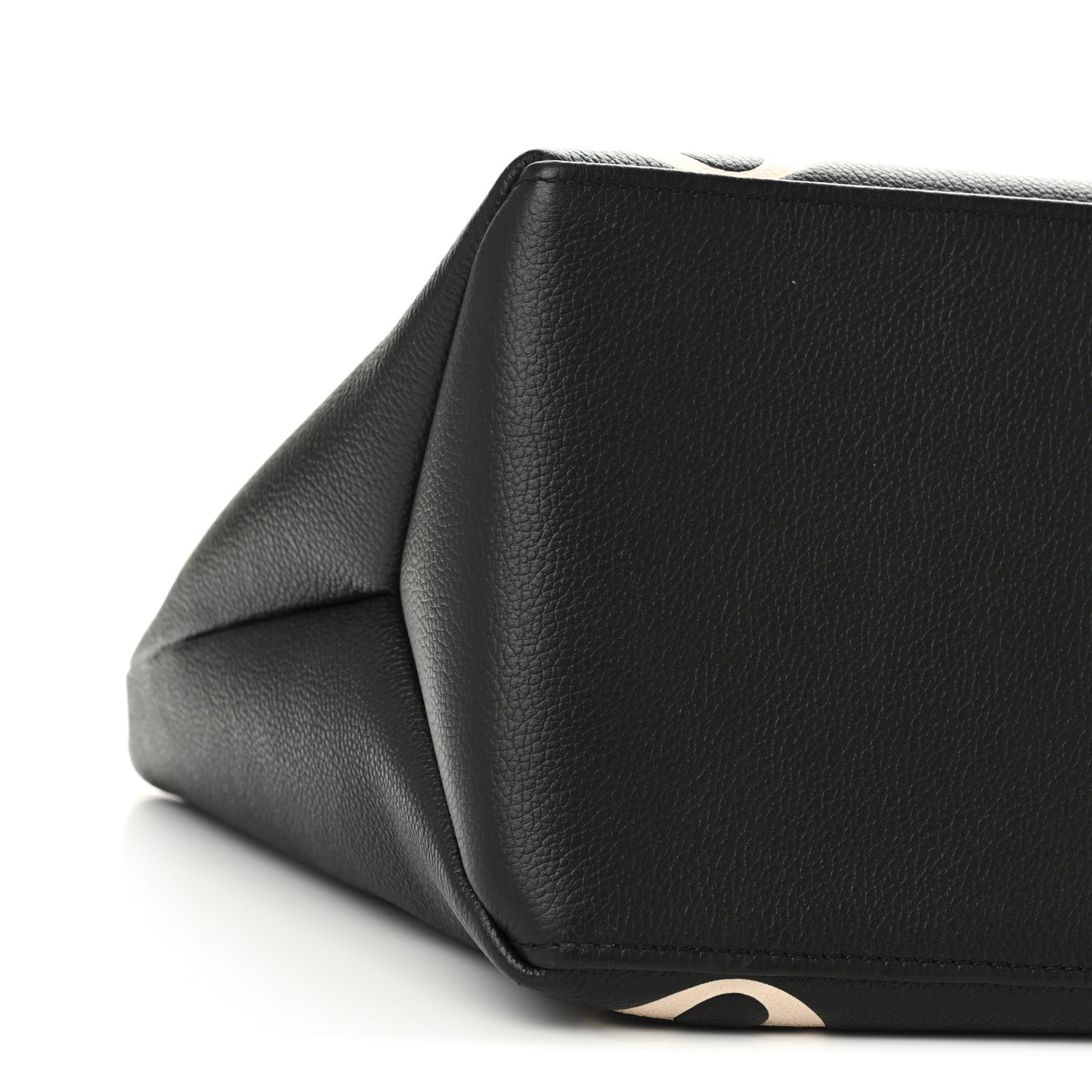 Empreinte Monogram Giant Grand Palais Black Beige