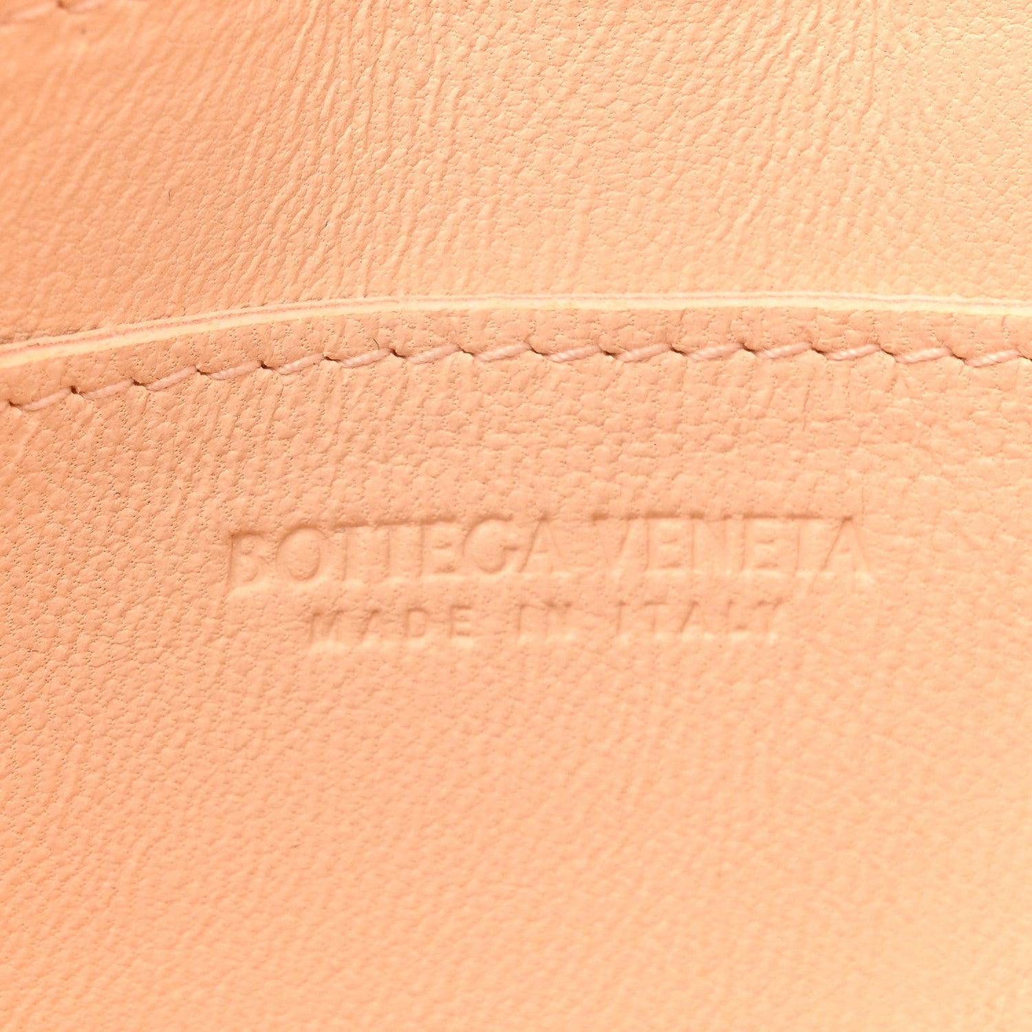 Bottega Veneta Lambskin Maxi Intrecciato Small Cassette Crossbody Bag Macaroon 6 of 11