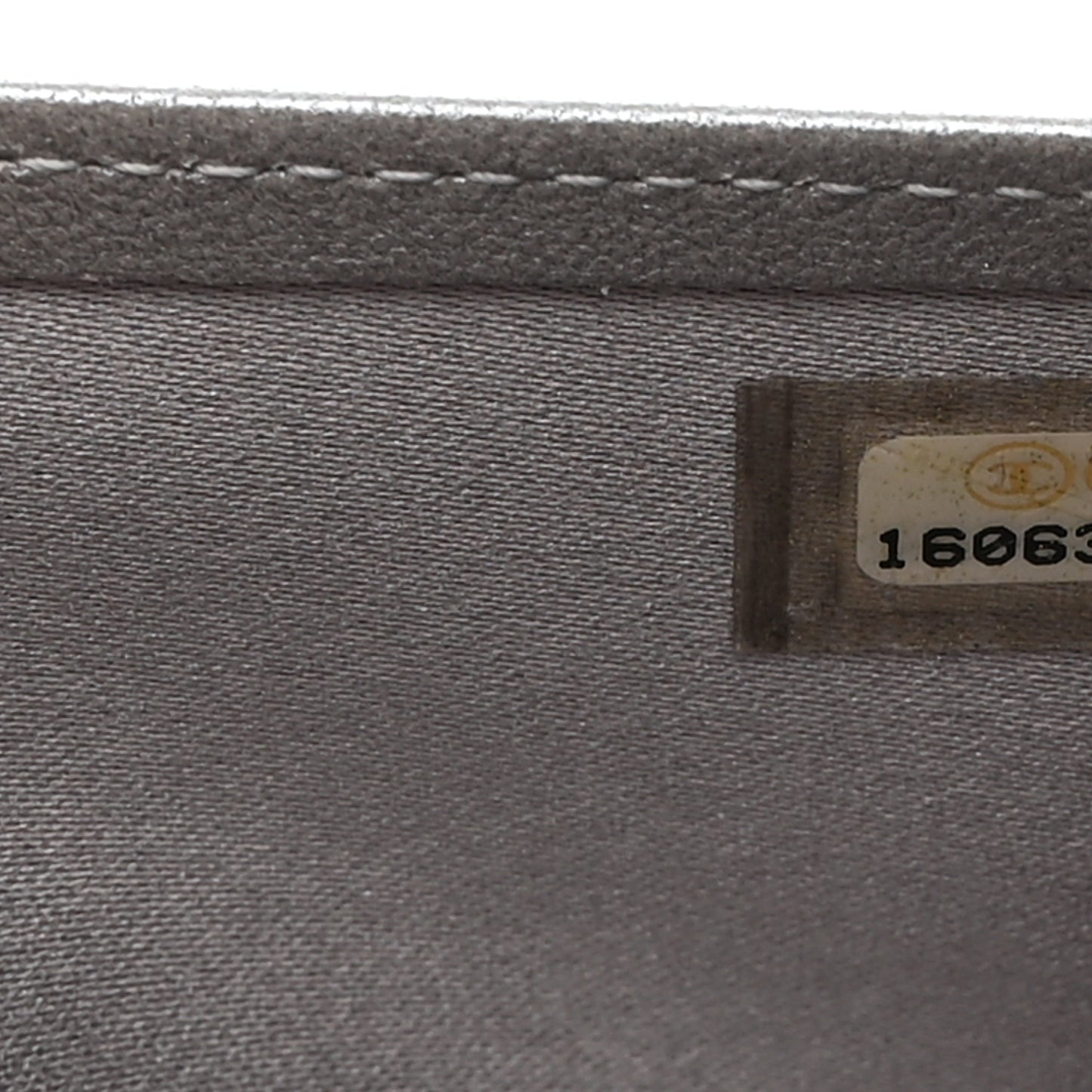 Lambskin Camellia Embossed Yen Wallet Black