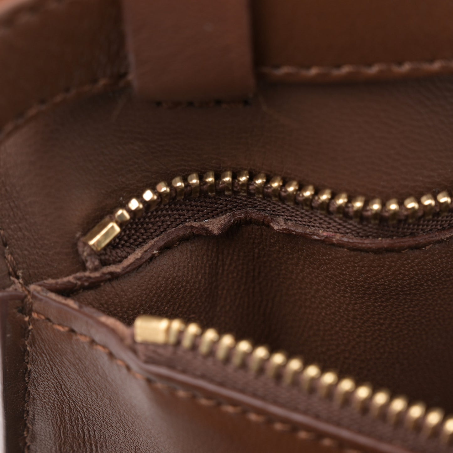 Box Calfskin Medium Classic Box Flap Bag Camel