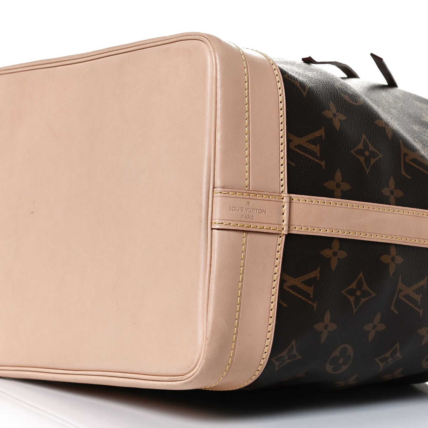 Monogram Noe