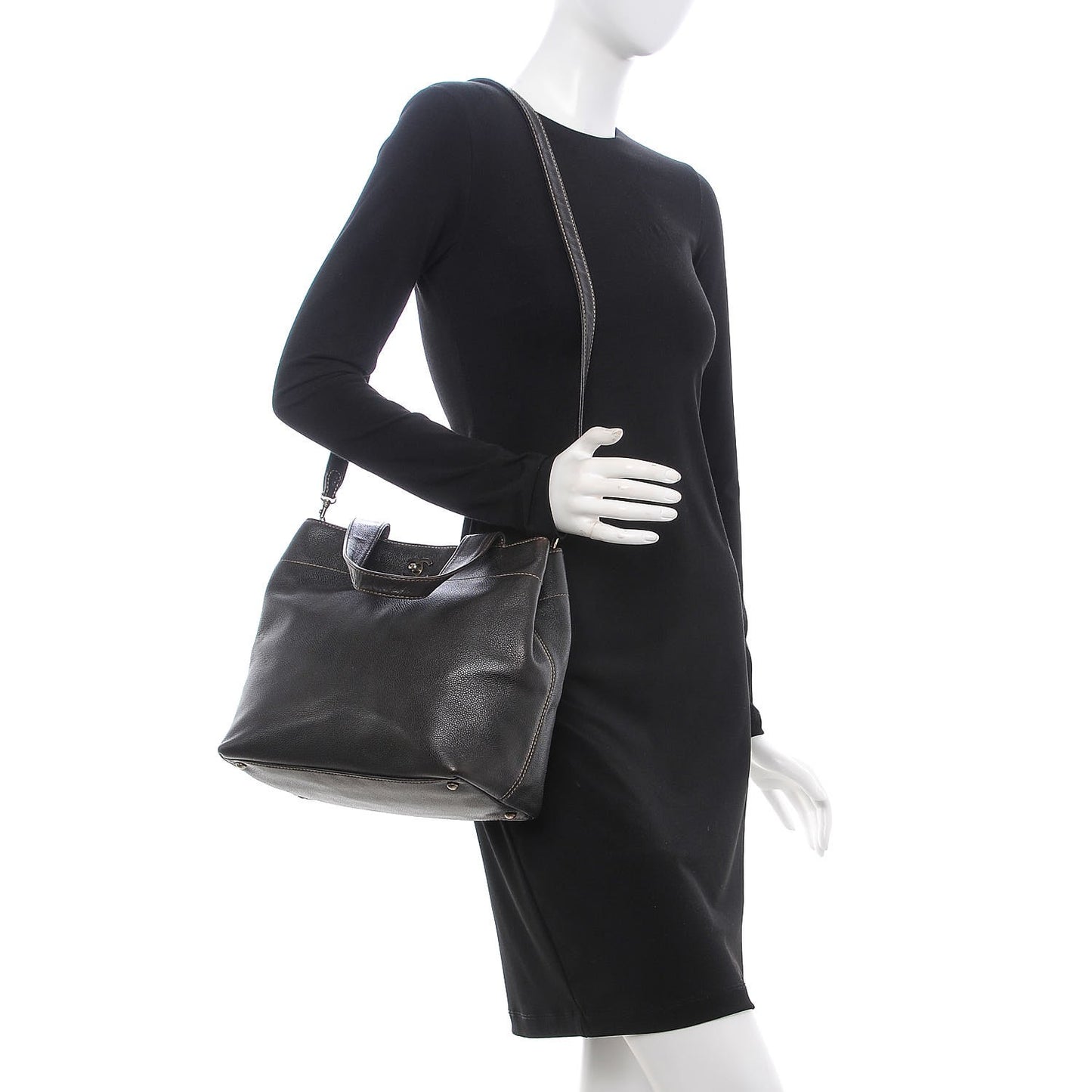 Caviar CC Shoulder Bag Brown