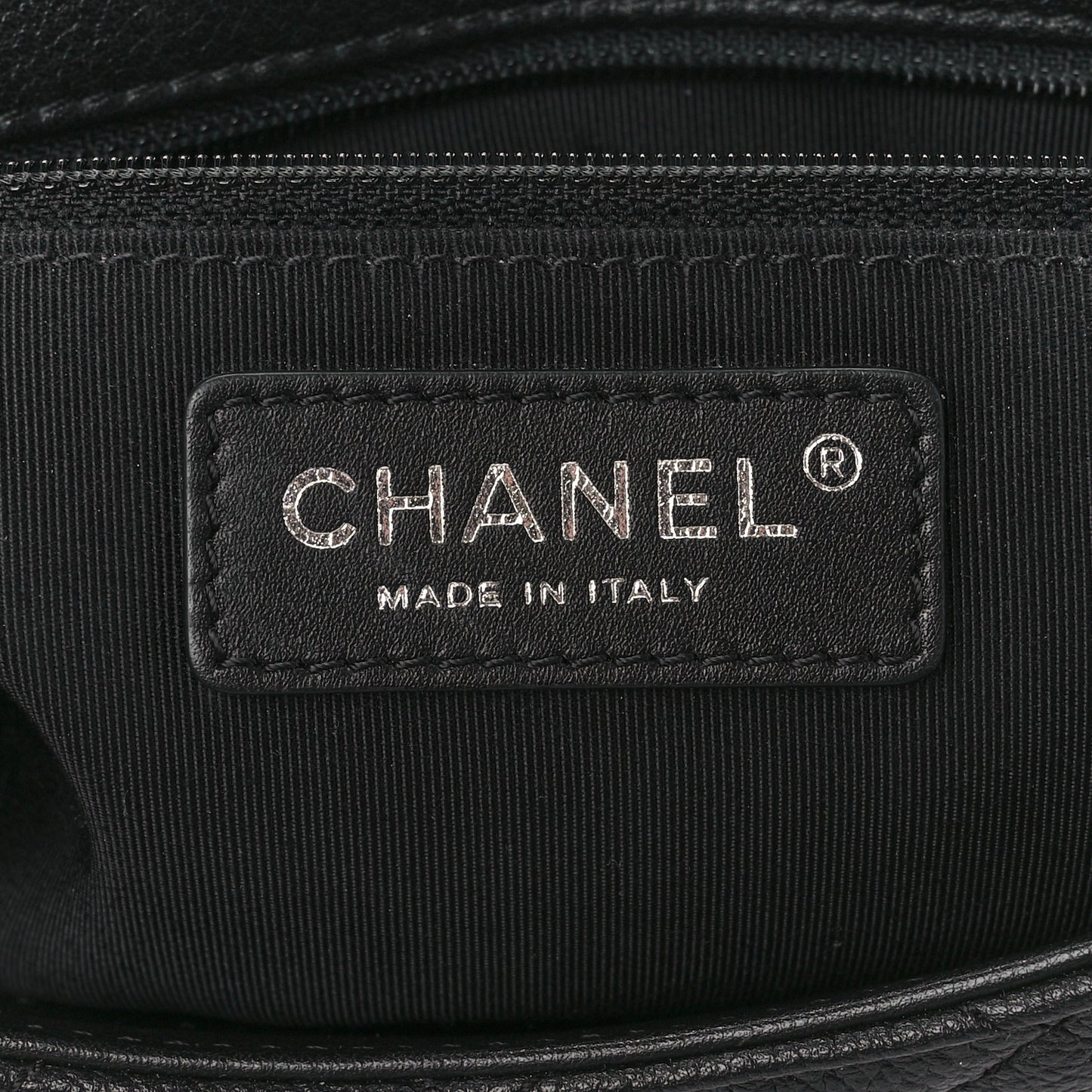 Calfskin Quilted Casual Pocket Messenger Flap Black