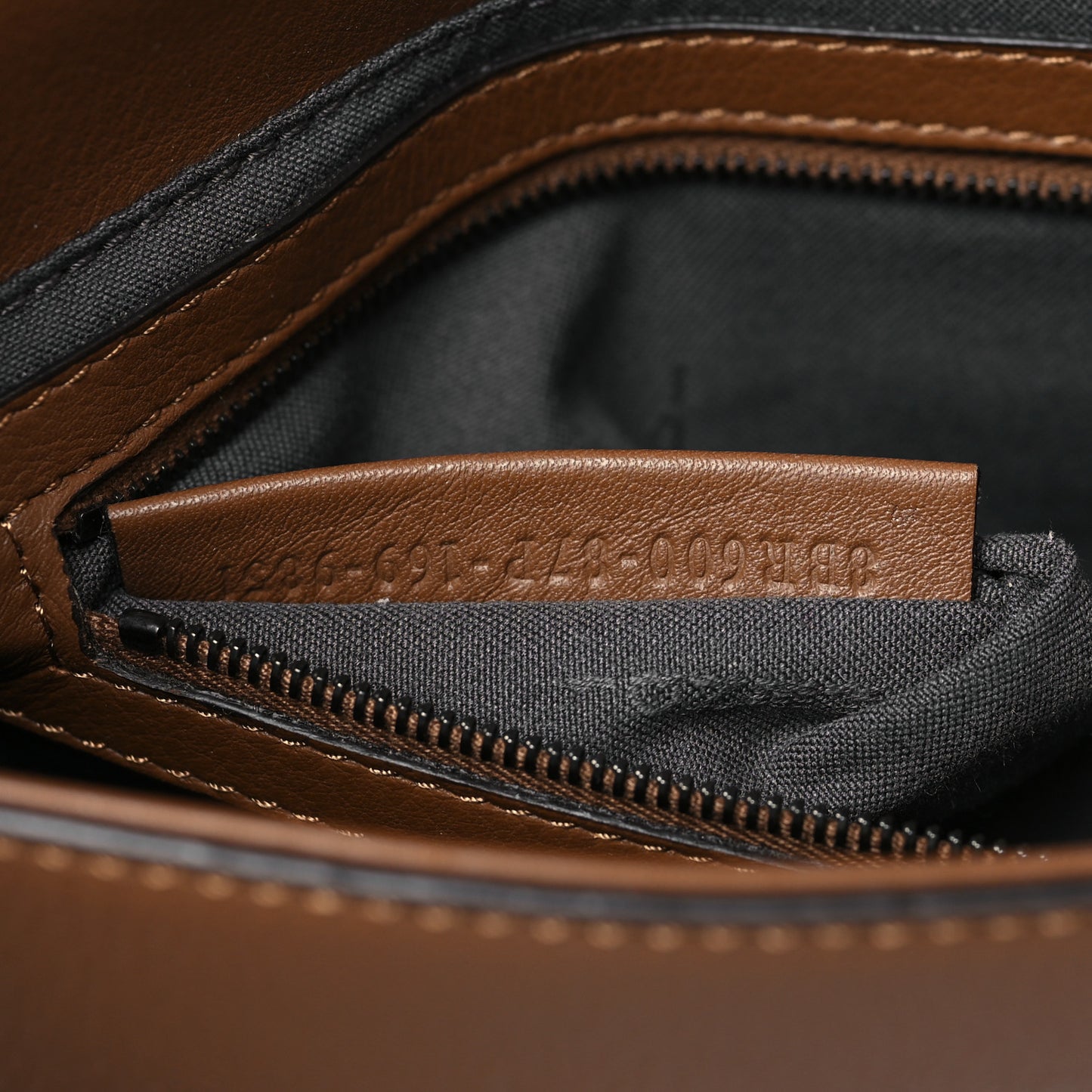 Vitello Dolce Lace Up Baguette Brownie