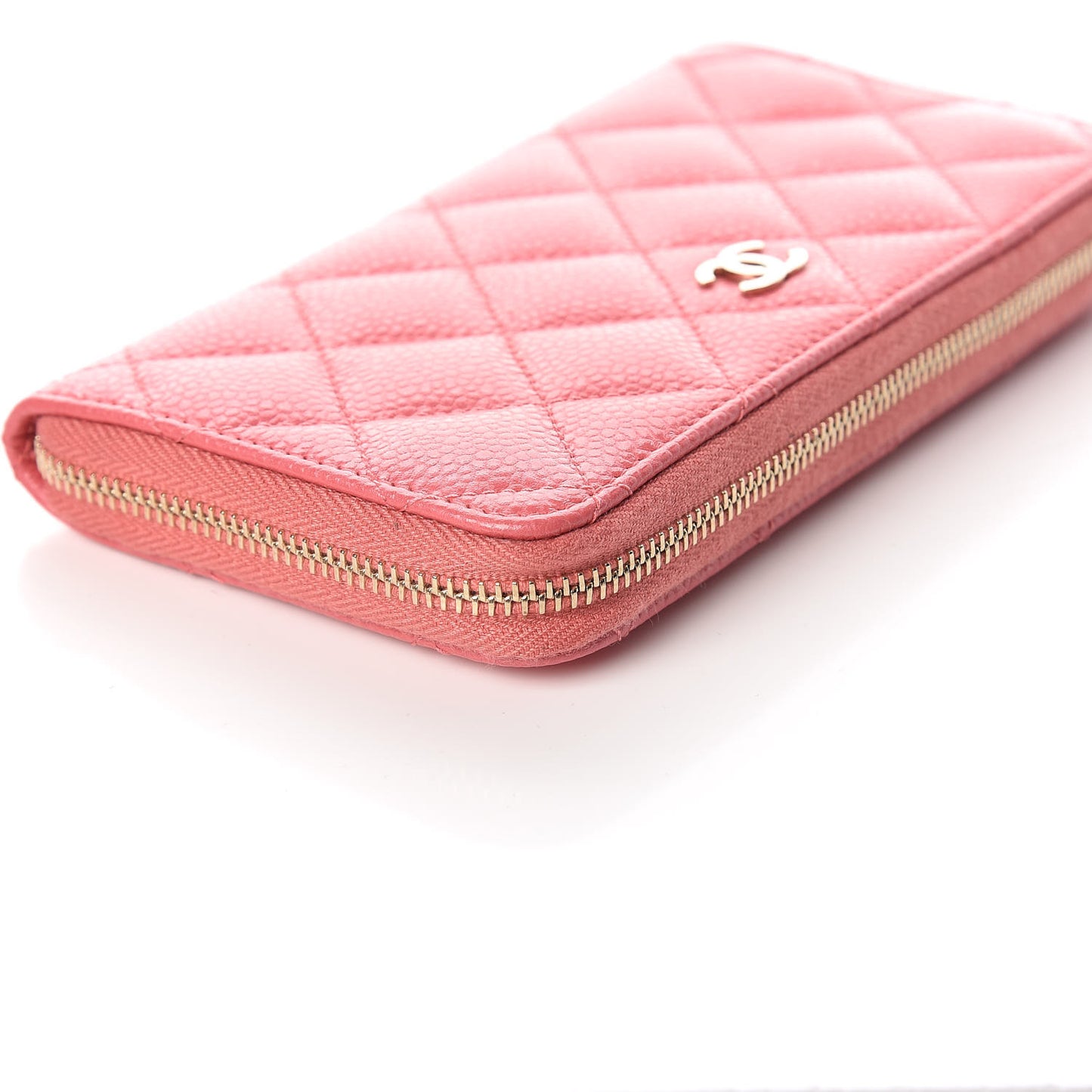Iridescent Caviar Quilted Medium Zip Around Wallet Pink