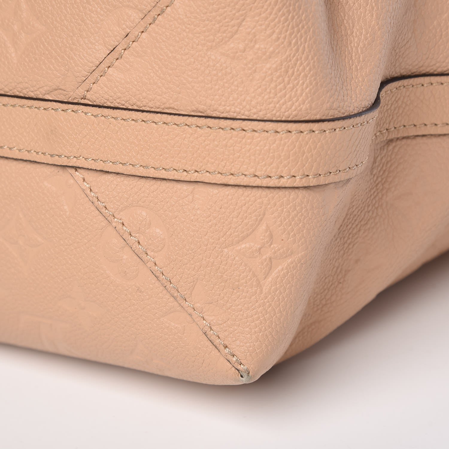 Louis Vuitton Empreinte Boetie Dune 15 of 15