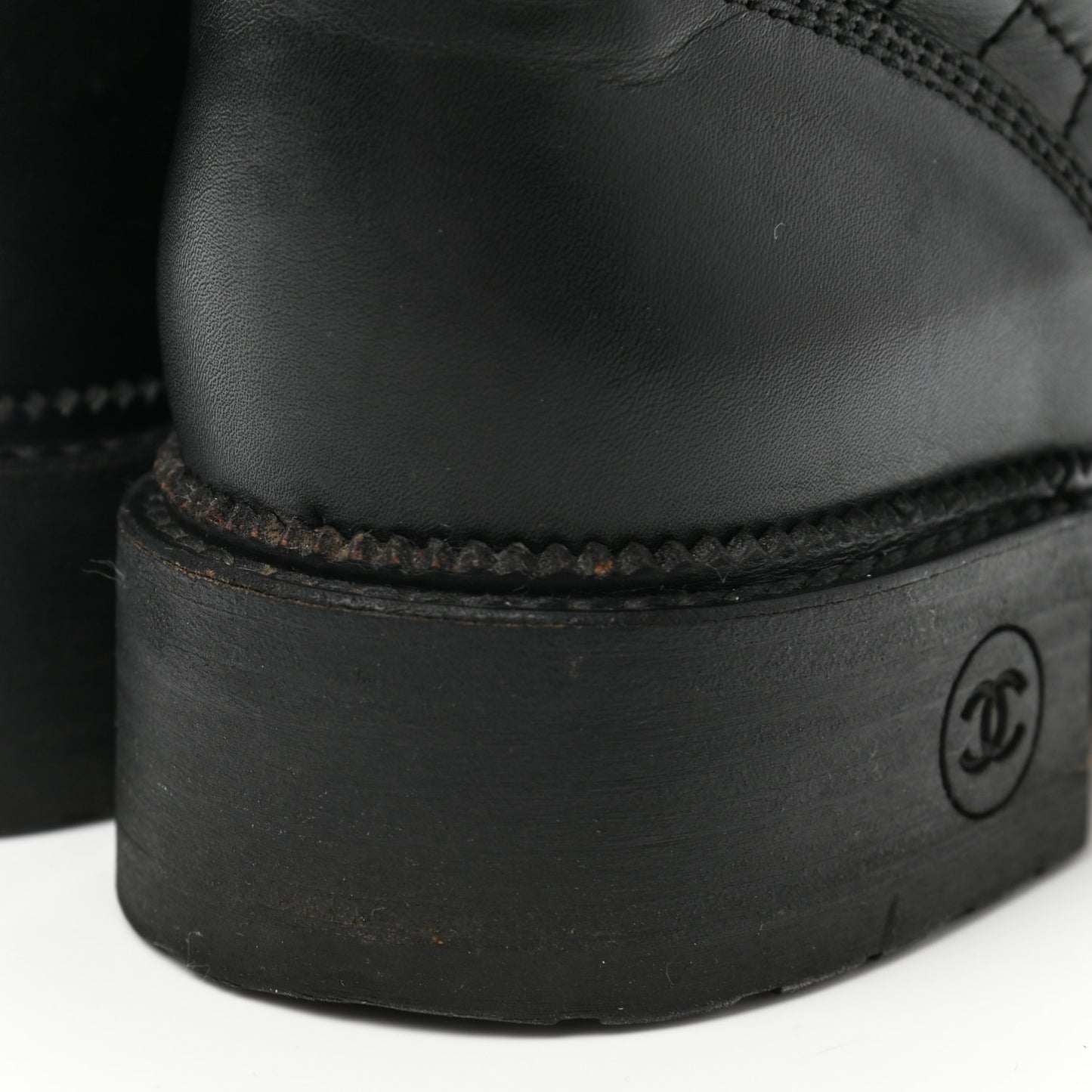 Calfskin Quilted Lace Up Combat Boots 39 Black
